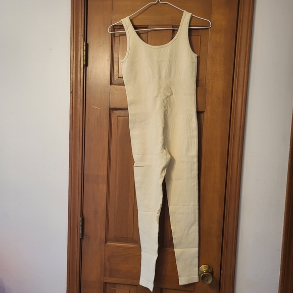 Pants - Sold🌷 5/10$ Yoga Jumpsuit Size S